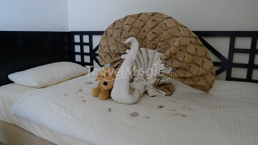 Лебедь из полотенца в отеле Jungle Aqua Park